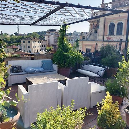 Il Camaleonte Villa Брачано Стая снимка