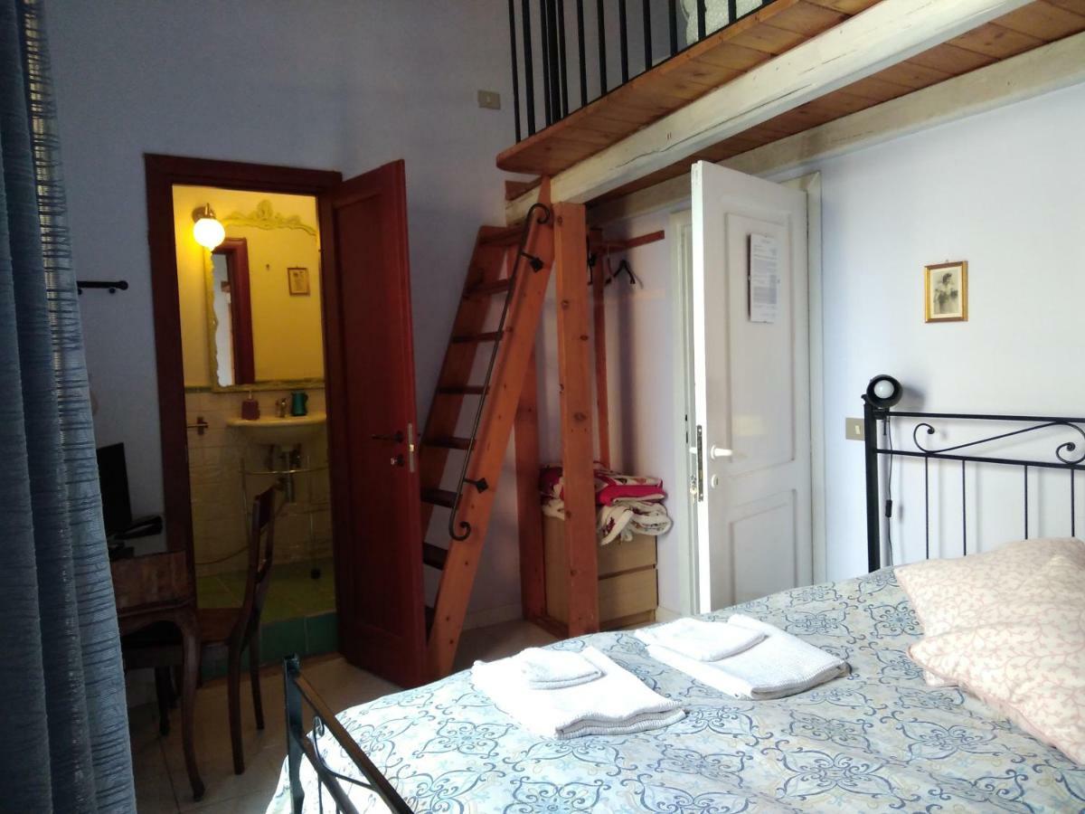 Il Camaleonte Villa Брачано Екстериор снимка